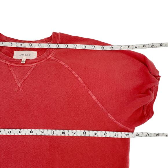 The GREAT. The Short Sleeve Puff Sweatshirt. Washed Red - Picture 8 of 9